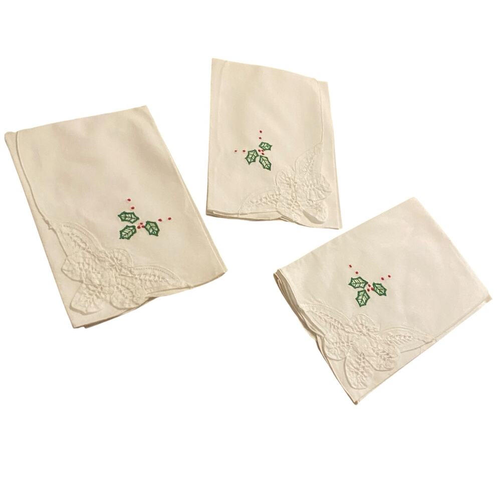 SET OF 3 Vintage Hand Stitched Embroidered Napkins & Crochet Corners 15.5 x 15.5